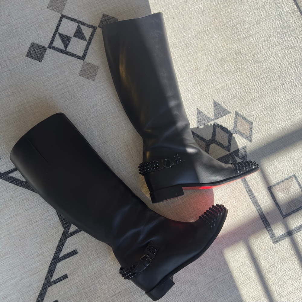 Christian Louboutin Egoutina Flat Calf Leather Spikes Riding Boots Euro 40.5